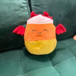 Squishmallows Halloween Candy Corn Carah Devil Plush‎ Stuffed Animal Toy